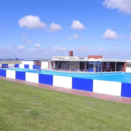 With 2 Bedrooms Carolinensiel